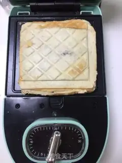 Make Purple cheese sandwich step 4