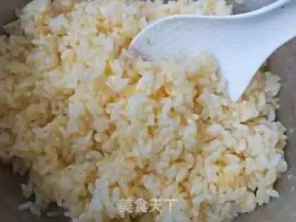 Make Soy sauce, fried rice step 1