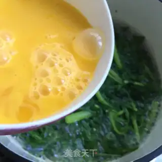 Make Autumn cones egg soup step 7