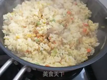 Make Soy sauce, fried rice step 5