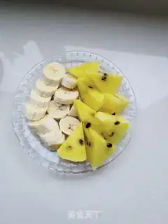 Make A watermelon banana shake step 1