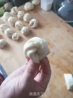 Make Basic rolls step 11