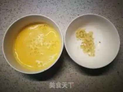Make Simple crab yogurt step 0