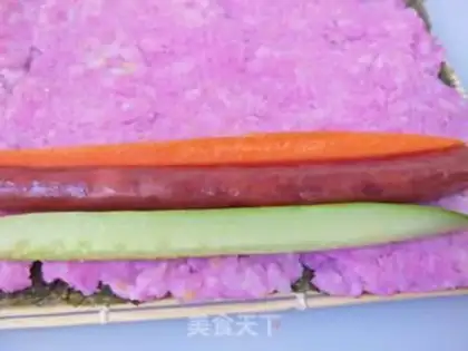 Make Vegetable fruit sushi step 5