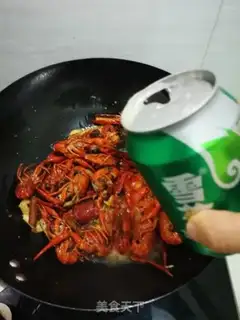 Make Spicy lobster step 4