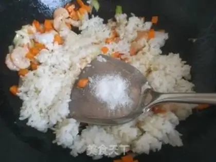Make Shrimp egg cheese rice step 10