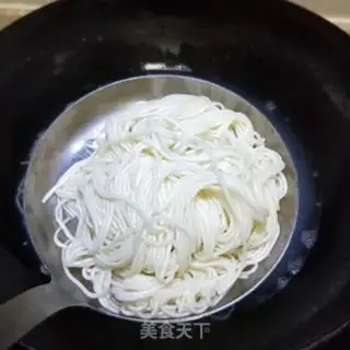 Make Garlic pasta step 4