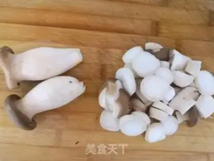 Make Golden almond mushrooms step 1