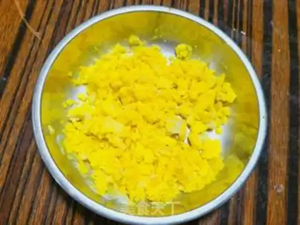 Make Golden almond mushrooms step 4