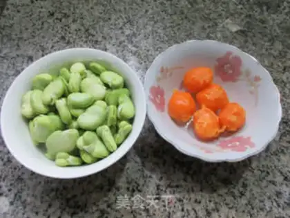 Make Salted eggs and soybeans step 0