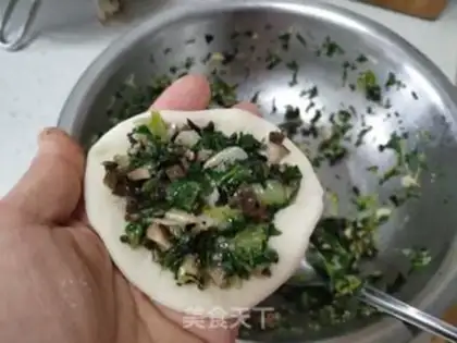 Make The mushroom cabbage bag step 9