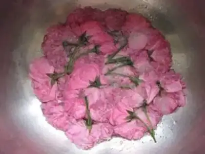 Make Pickled cherry blossoms step 5