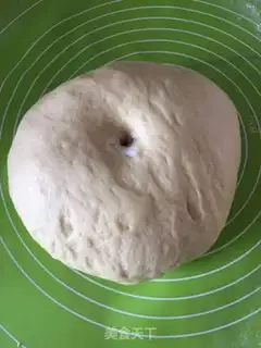 Make Meat pinetail bread step 4