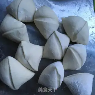 Make Homemade carrot beef buns step 9