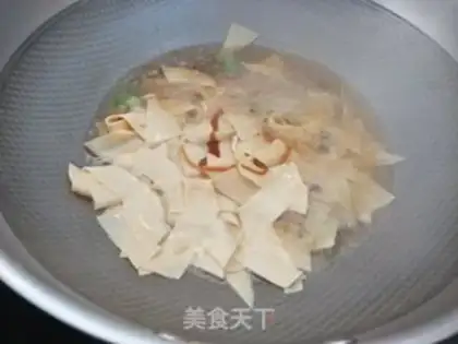 Make The cabbage is dry tofu step 4