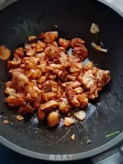 Make Shrimp clams and fried chickens step 5