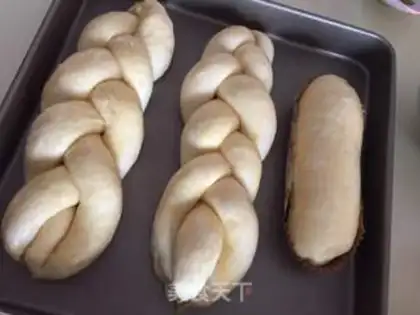 Make Meat pinetail bread step 9