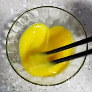 Make Tomato sorghum boiled eggs step 1