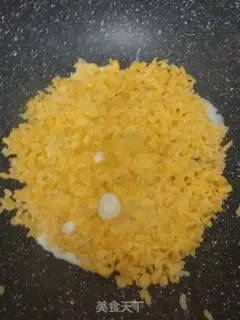 Make Spring egg fried rice step 2