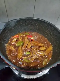 Make Onion fried pork chops step 10