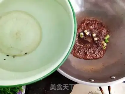 Make Spinach tofu pickle soup step 5