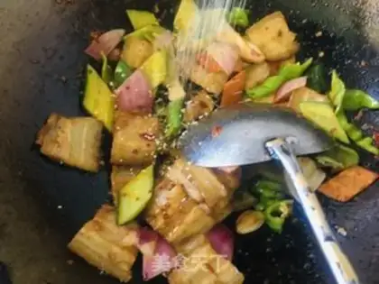 Make A simple return to the pot step 6