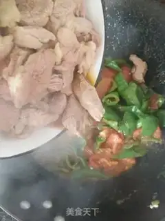 Make Xinjiang cross the oil noodles step 18