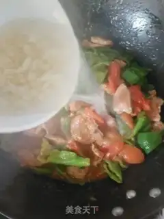 Make Xinjiang cross the oil noodles step 19