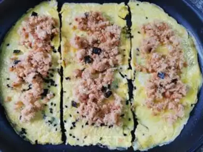 Make Seaweed pine omelet step 7