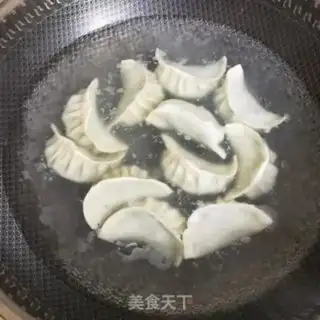 Make Celtic pork dumplings step 8