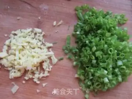 Make A flower bun step 1