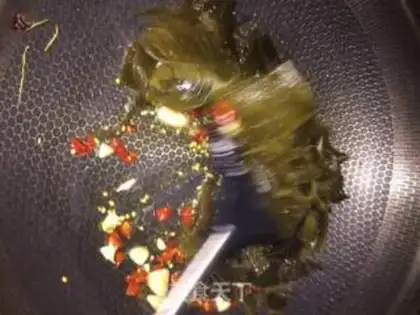 Make Spicy seaweed step 2