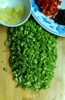 Make Cream peppers and carbs step 0