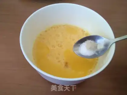 Make Fish and eggs step 4