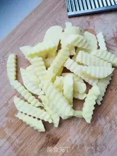 Make Spicy potatoes step 1
