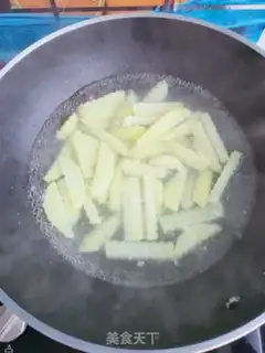 Make Spicy potatoes step 4