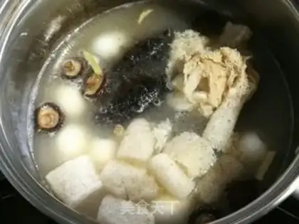 Make Shanghai sea cucumber step 1