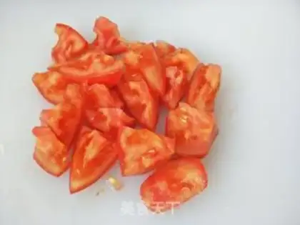 Make Tomato eggs for noodles step 1