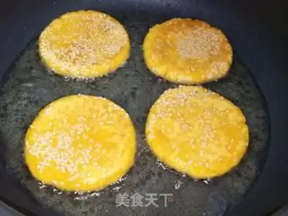 Make Pumpkin sesame rice cake step 6