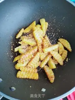 Make Spicy potatoes step 11
