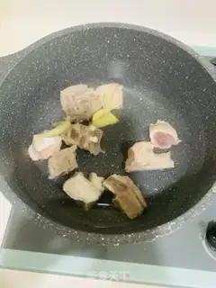 Make Piggy soup step 1