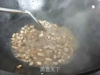 Make Spam with mushroom sauce step 3