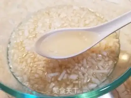 Make A white radish honey water step 4