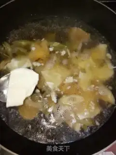 Make Spring tofu soup step 4