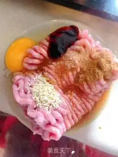Make Five-coloured buns step 4