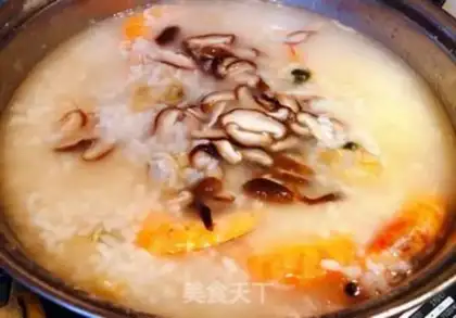 Make Shrimp sushi mushroom congee step 7