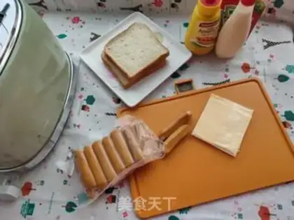 Make Toast cheese dogs step 0