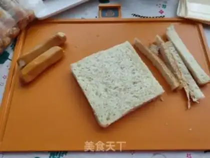 Make Toast cheese dogs step 1