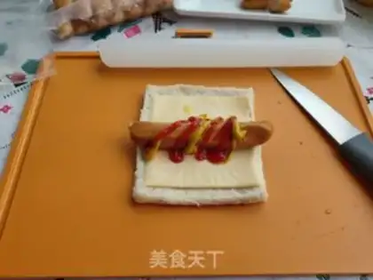 Make Toast cheese dogs step 5