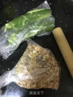 Make Cold cucumber step 1